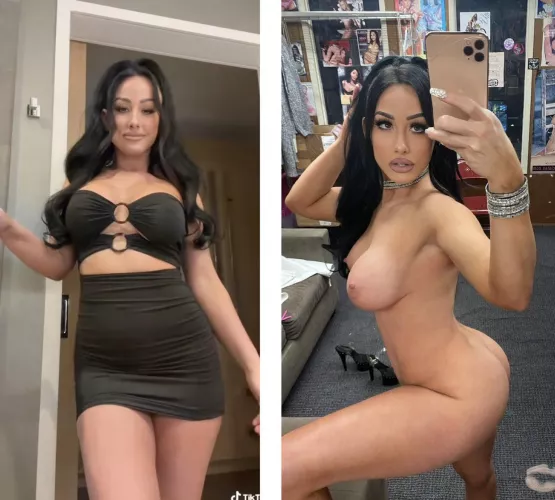 Showing off the front AND back by TtHoes33