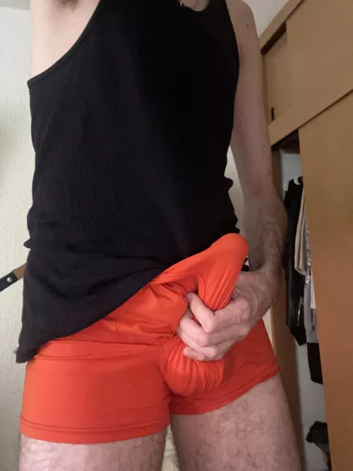 showing the tent by stebxn93