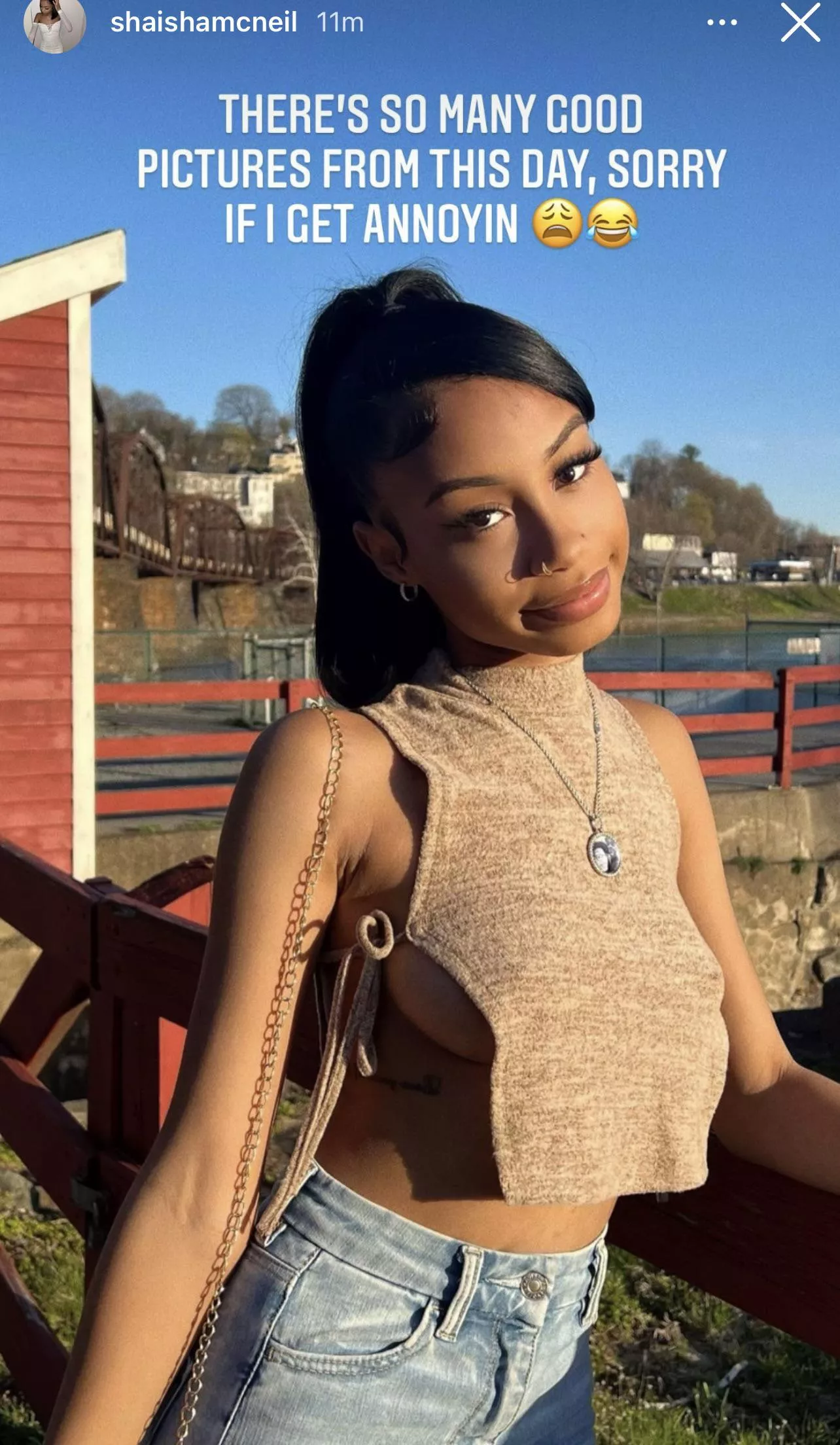 Side boob who can trib posted by Maleficent_Ad_9842