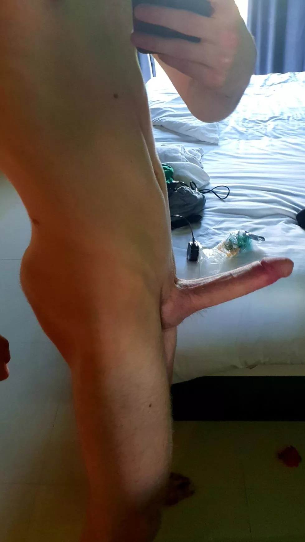 Side Profile 🍆😏 posted by meatstickmilk