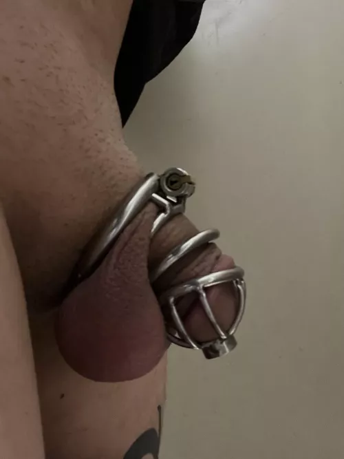 Side profile says it all 🙈🫣 by BetaFailure