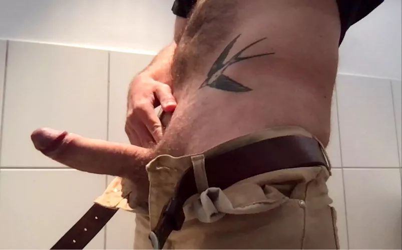 Side View by FickleSnow592