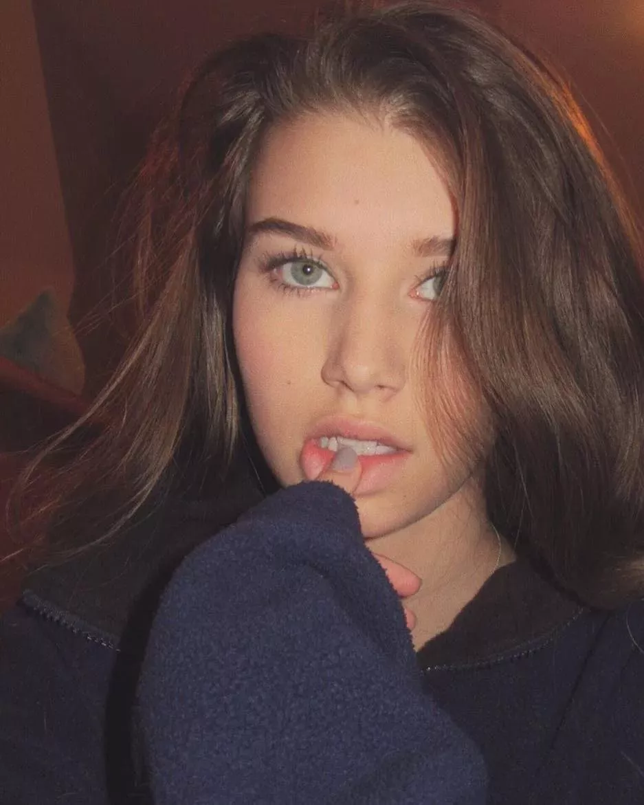 Sienna Raine Schmidt posted by cashmere1977-2