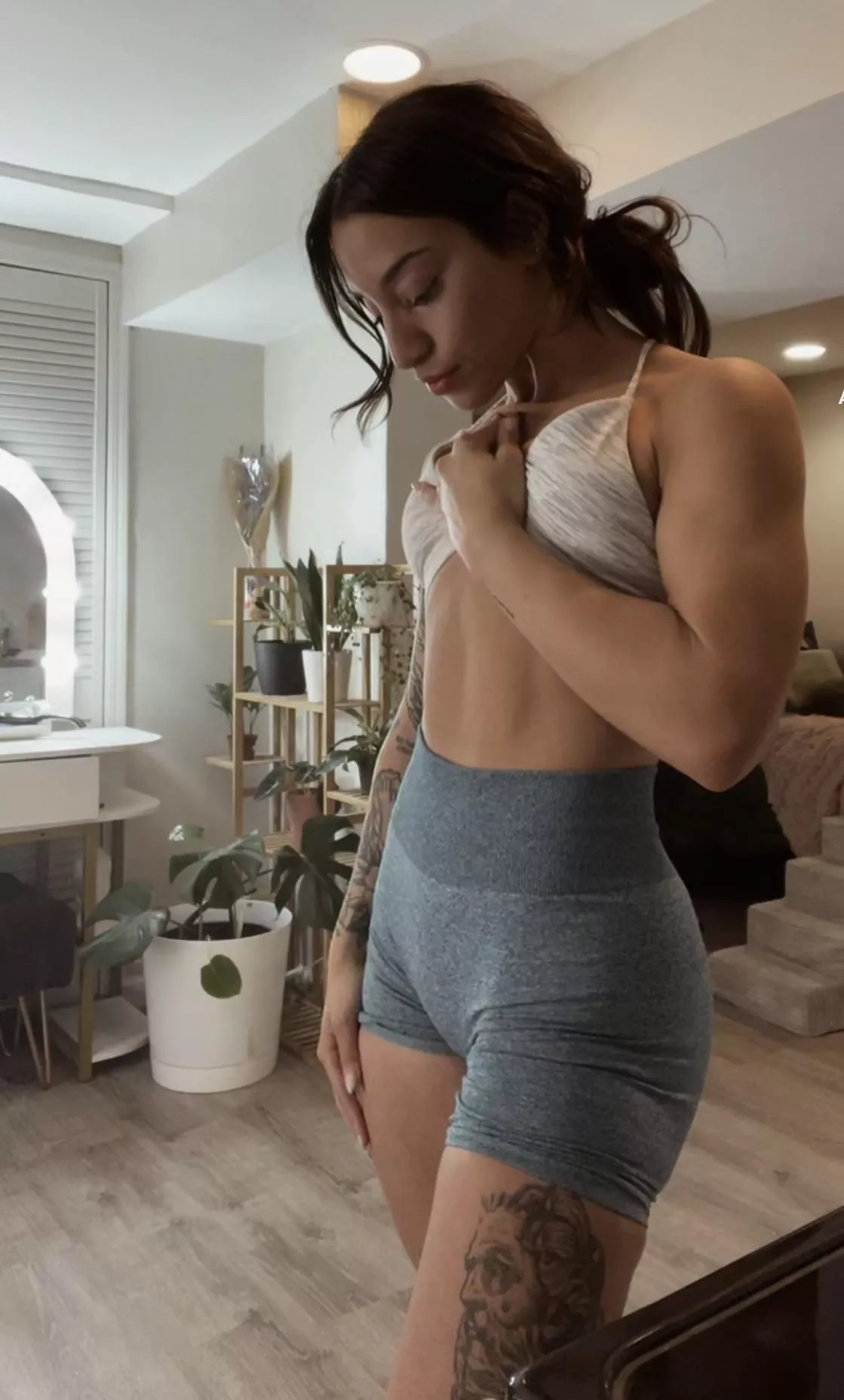 signed 2 brand deals with fitness companies today! feelin blessed posted by planteaterliftchick