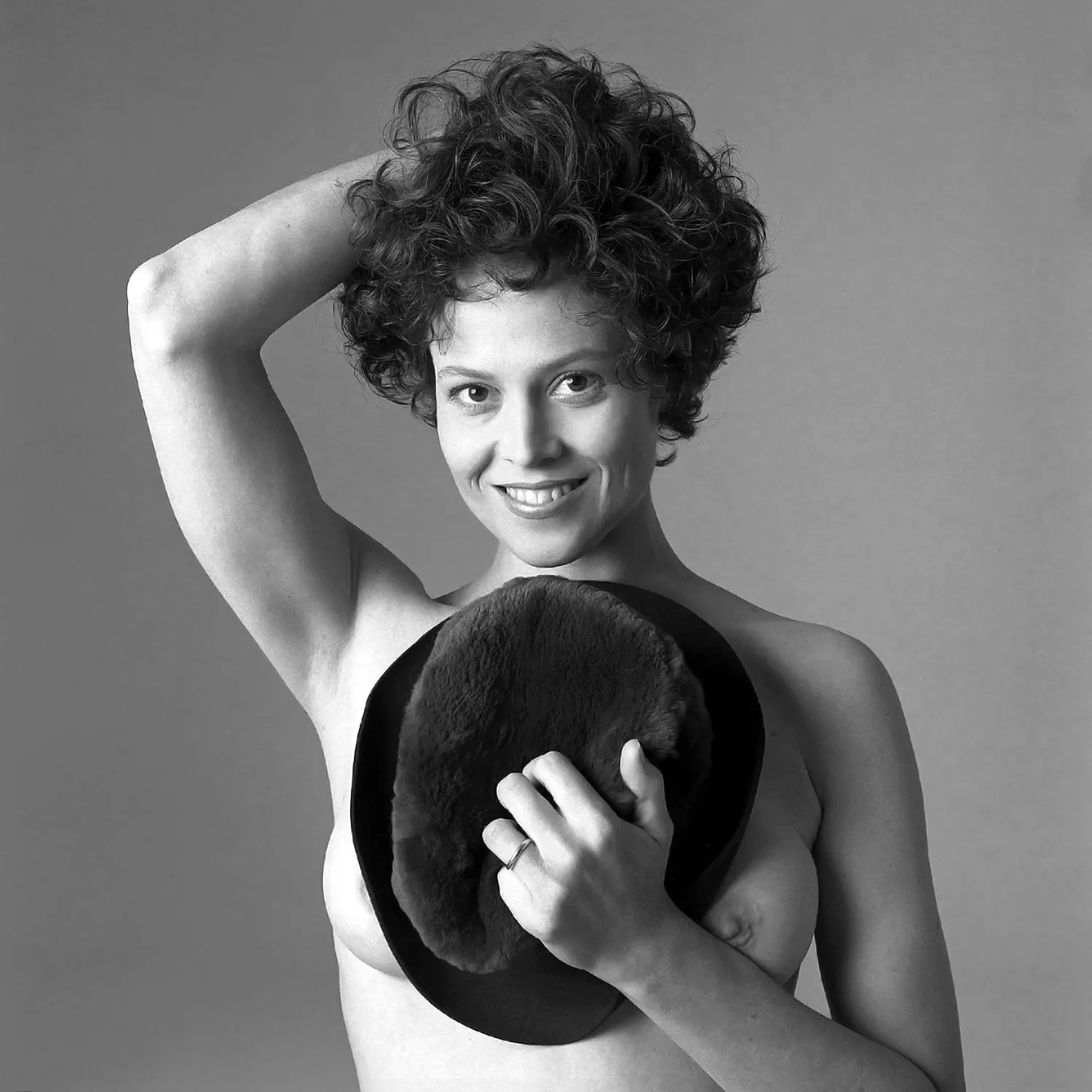 Sigourney Weaver posted by drewfarndale