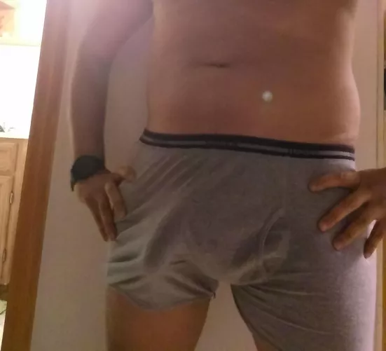 silly ur hanging in wrong spot by renthemonk