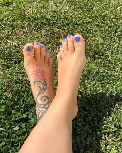Simp for my perfect feet foot boys by kiwifootgoddess