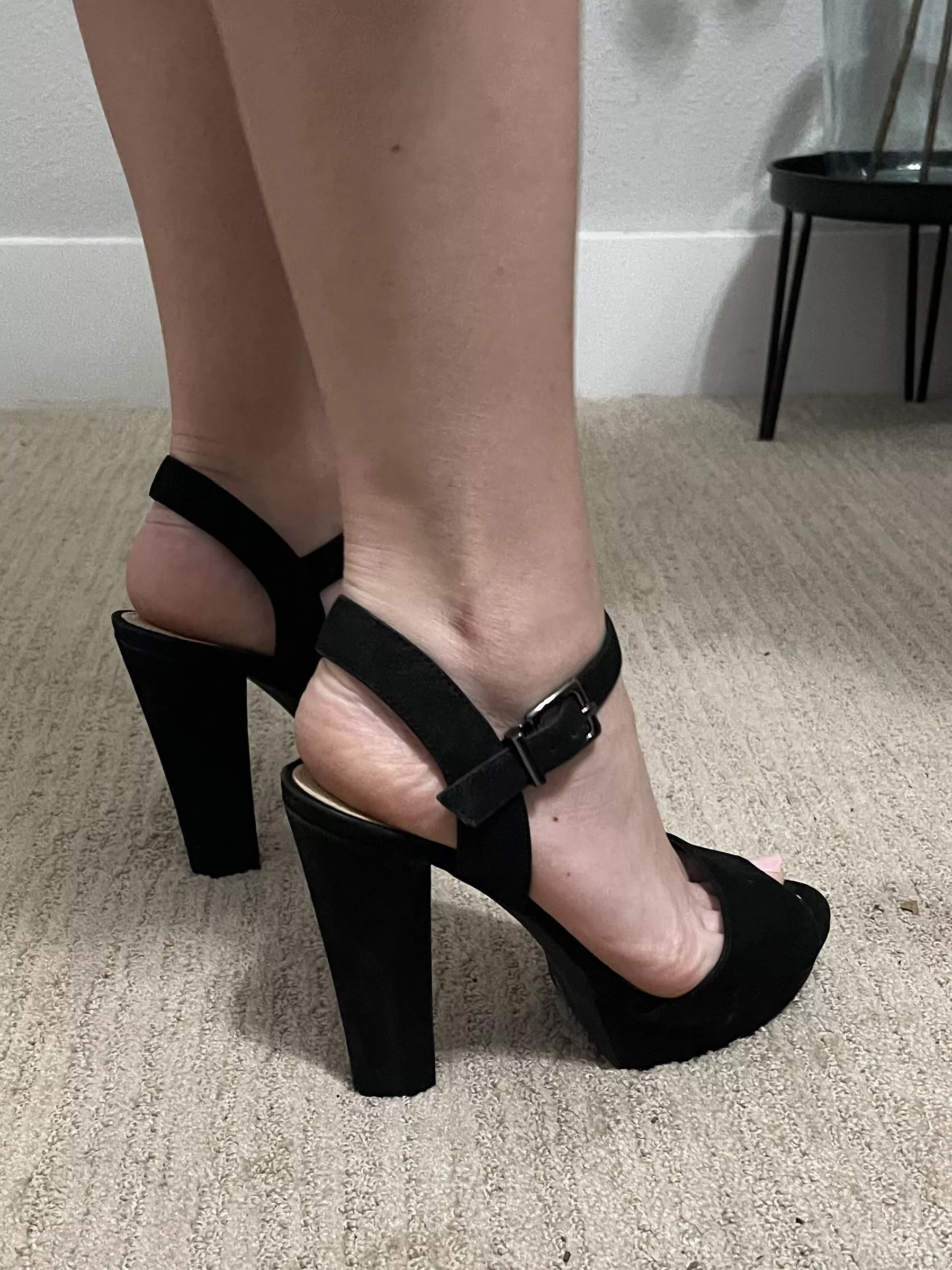 Simple and black 💕 posted by toe-tallyseductive