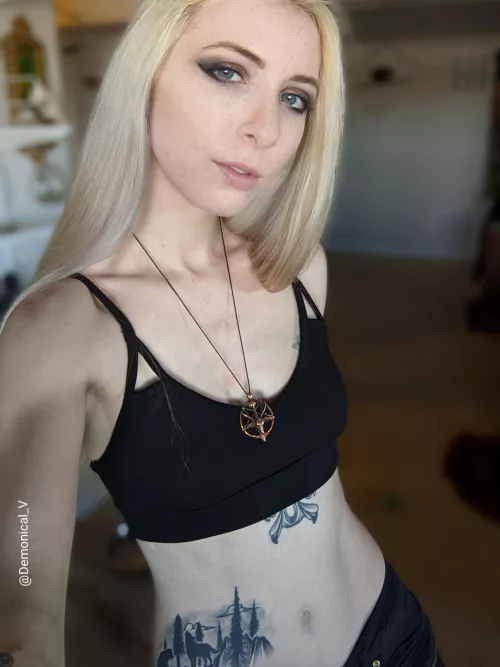 Simple but I still like it by demonical_v