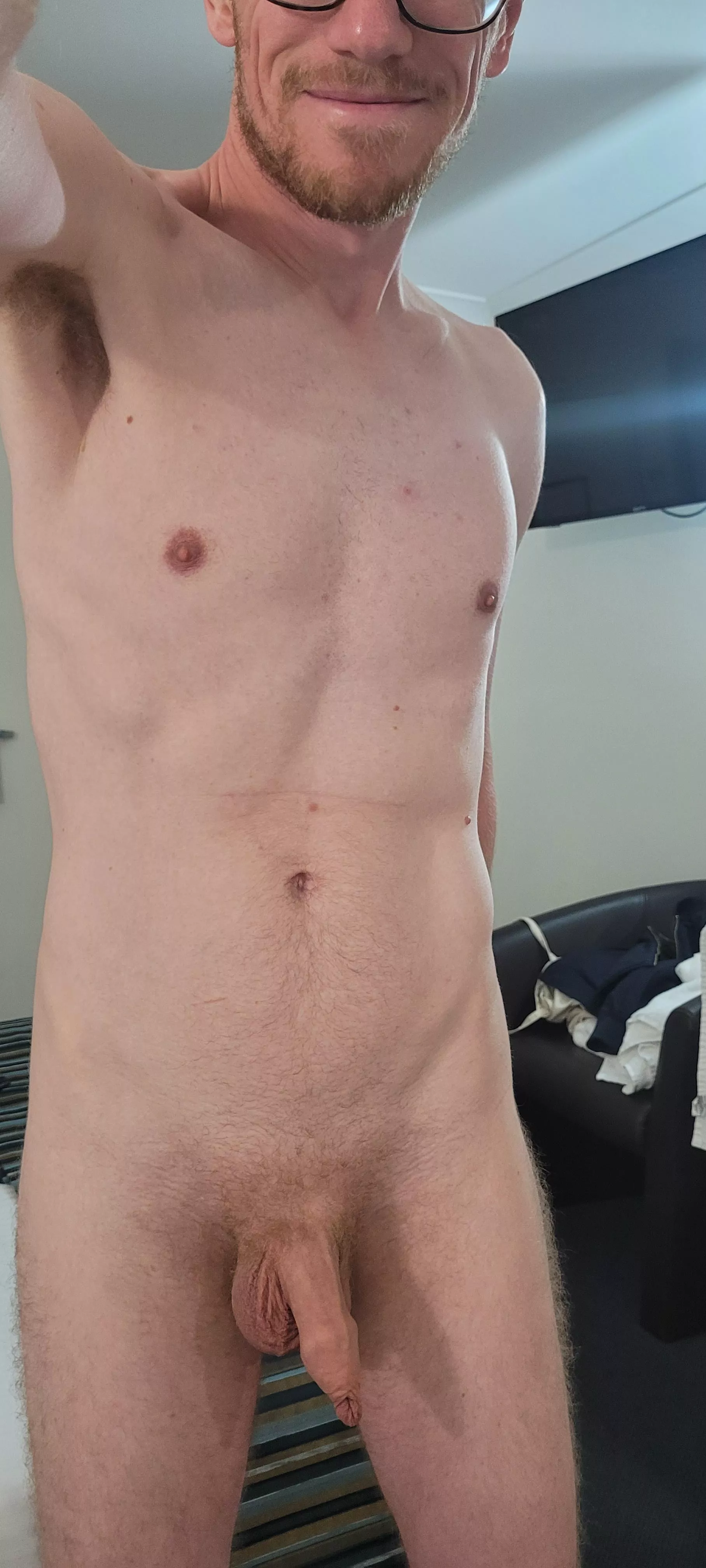 Simple Saturday nude 😆 posted by PourLaBite