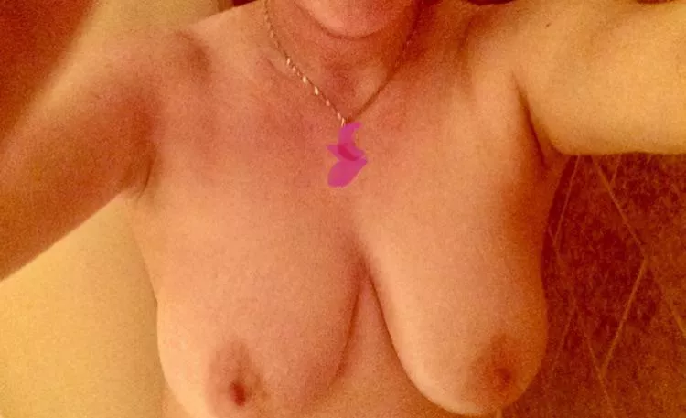 Simply put I’m horny posted by feelingsexay