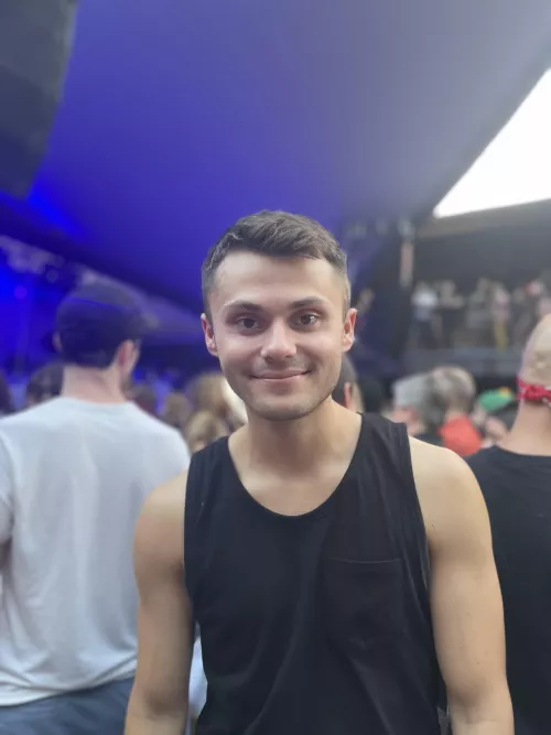 single guys wya by libraquaries