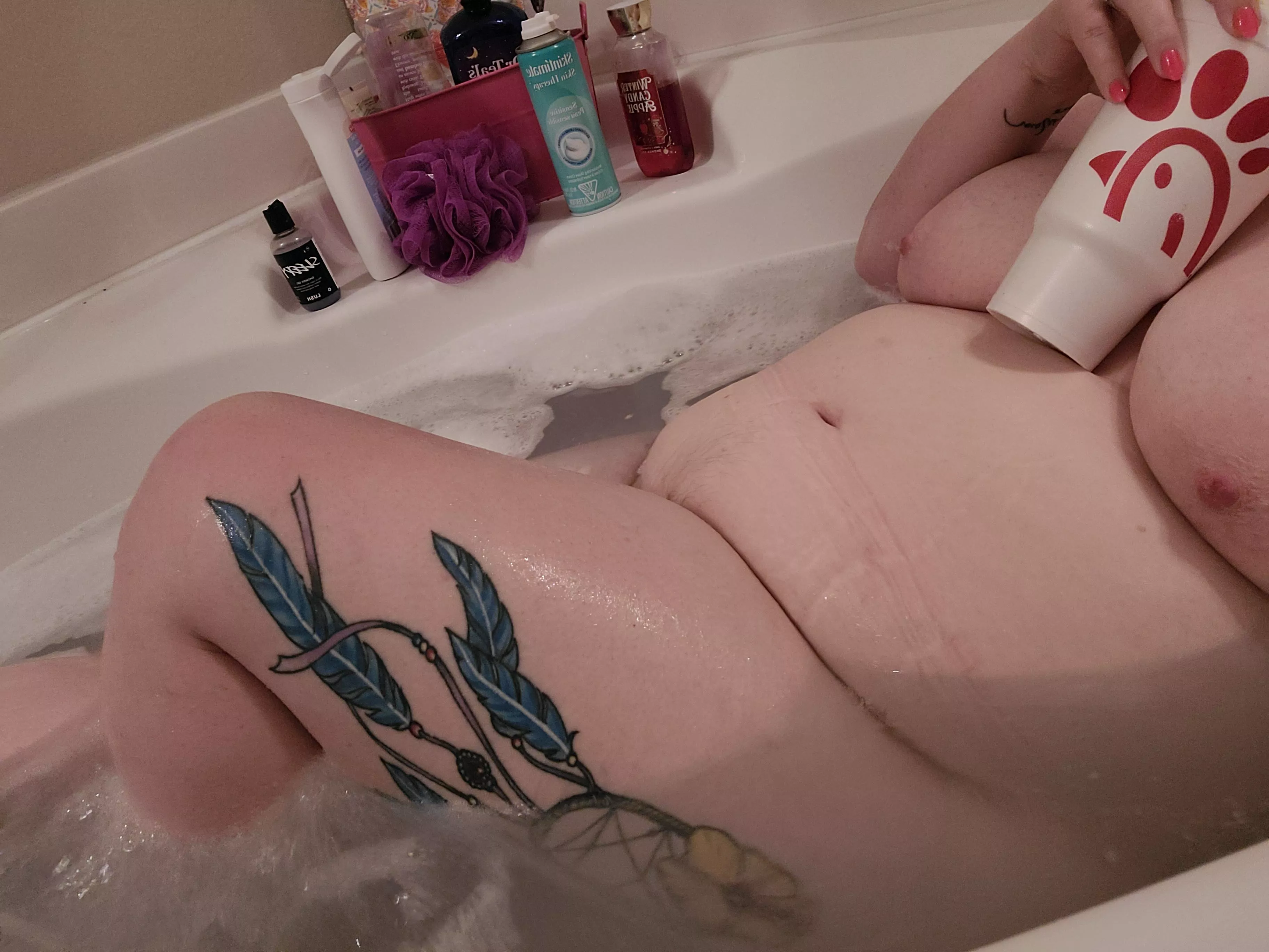 Sip my tea 😘 posted by Txrdhead