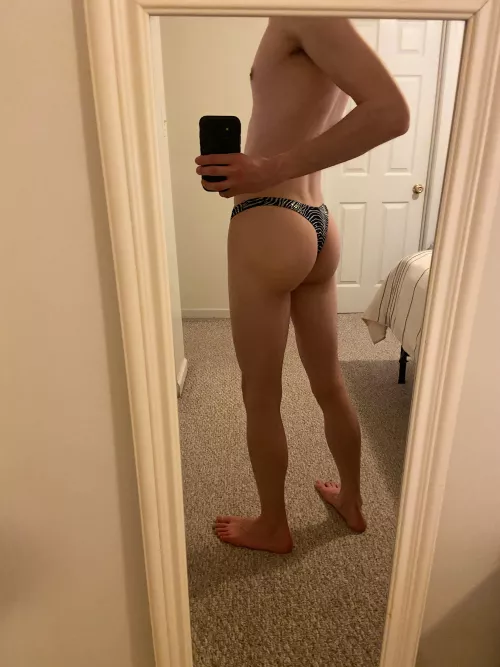 Sir, your dinner by meowmeowkitttful