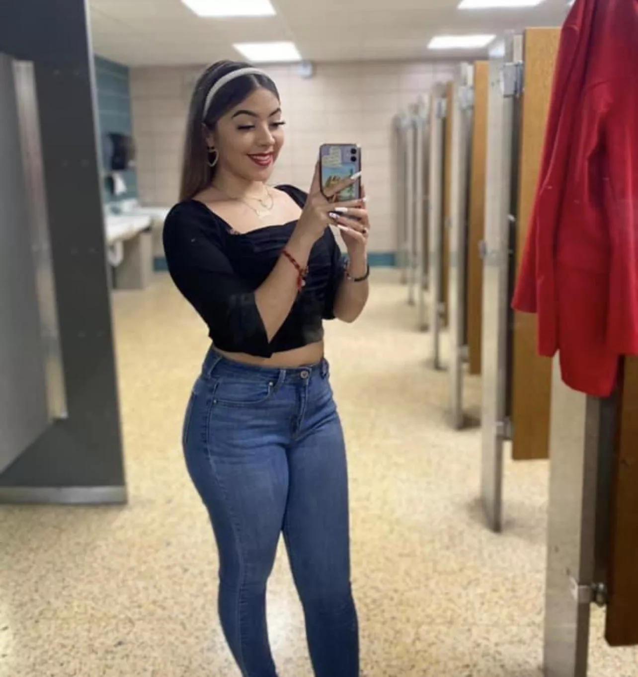 sis posted by Onlyfansplug1333