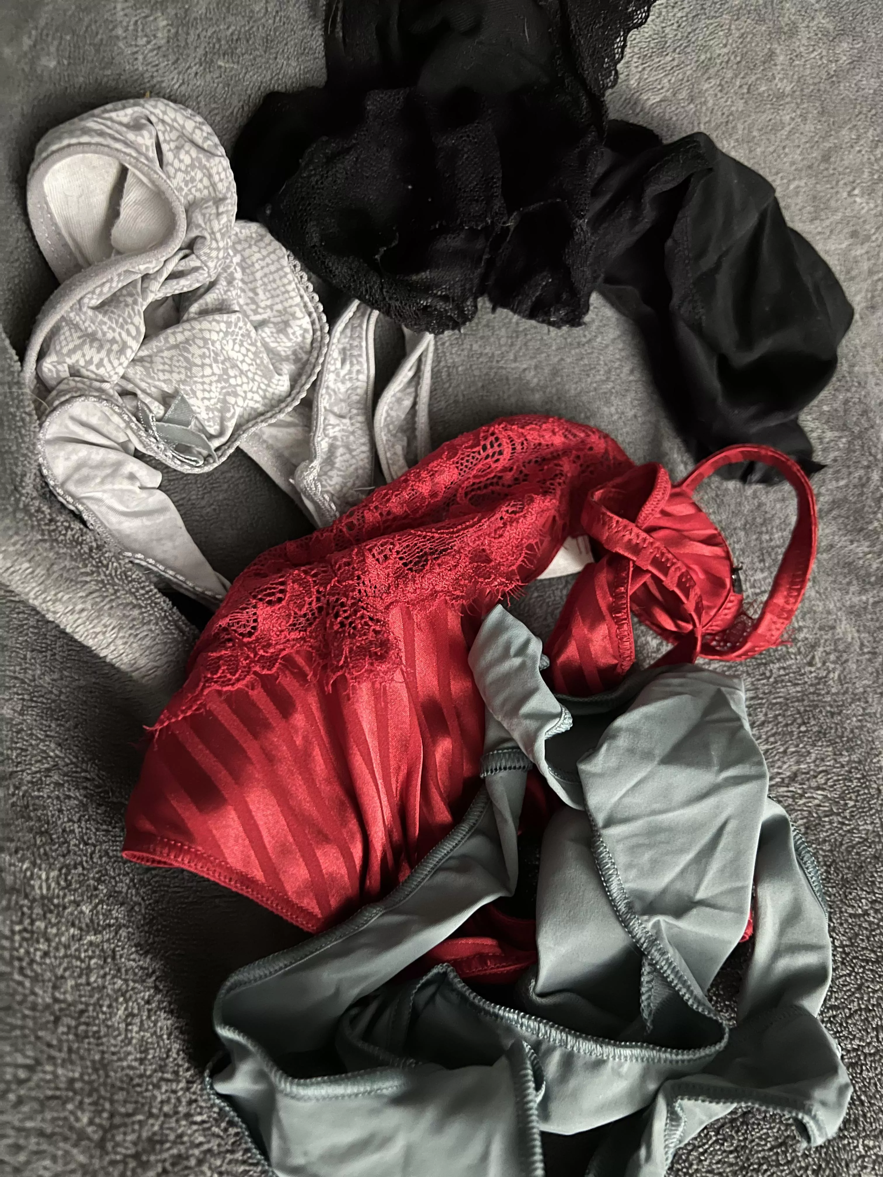 Sis posted by Brief-Feedback-3546