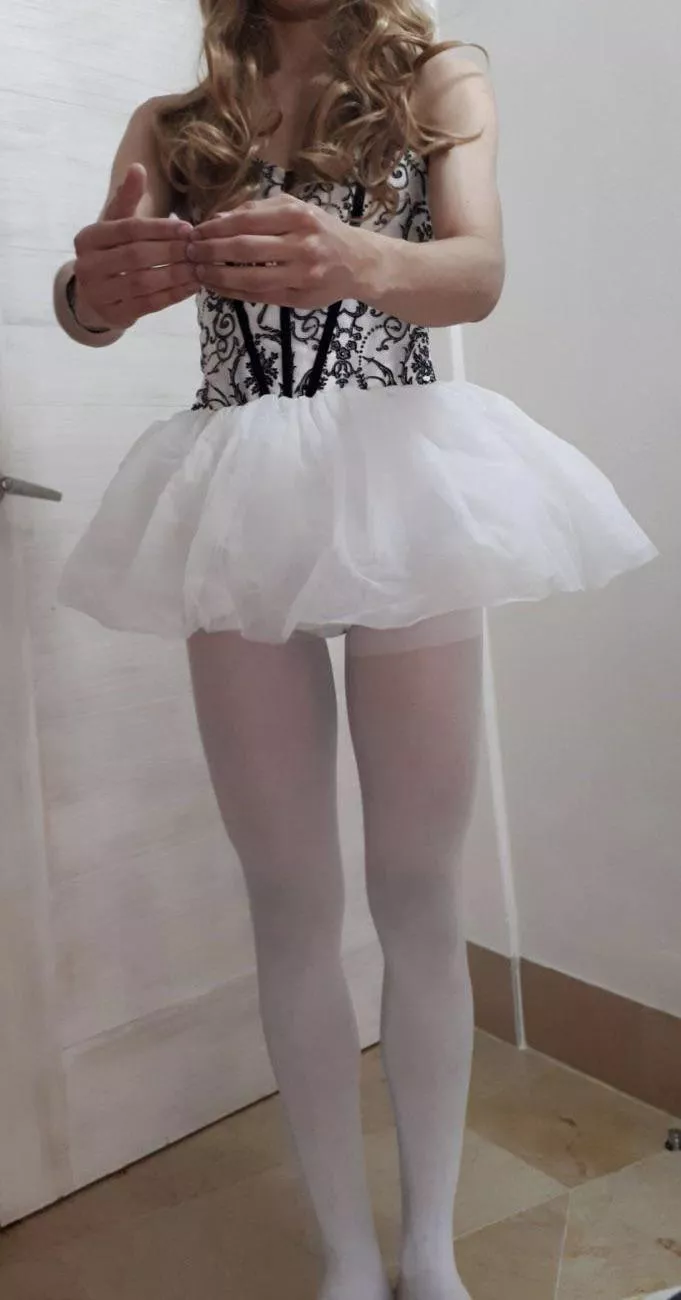 Sissy Ballerina posted by SissyTiffy87