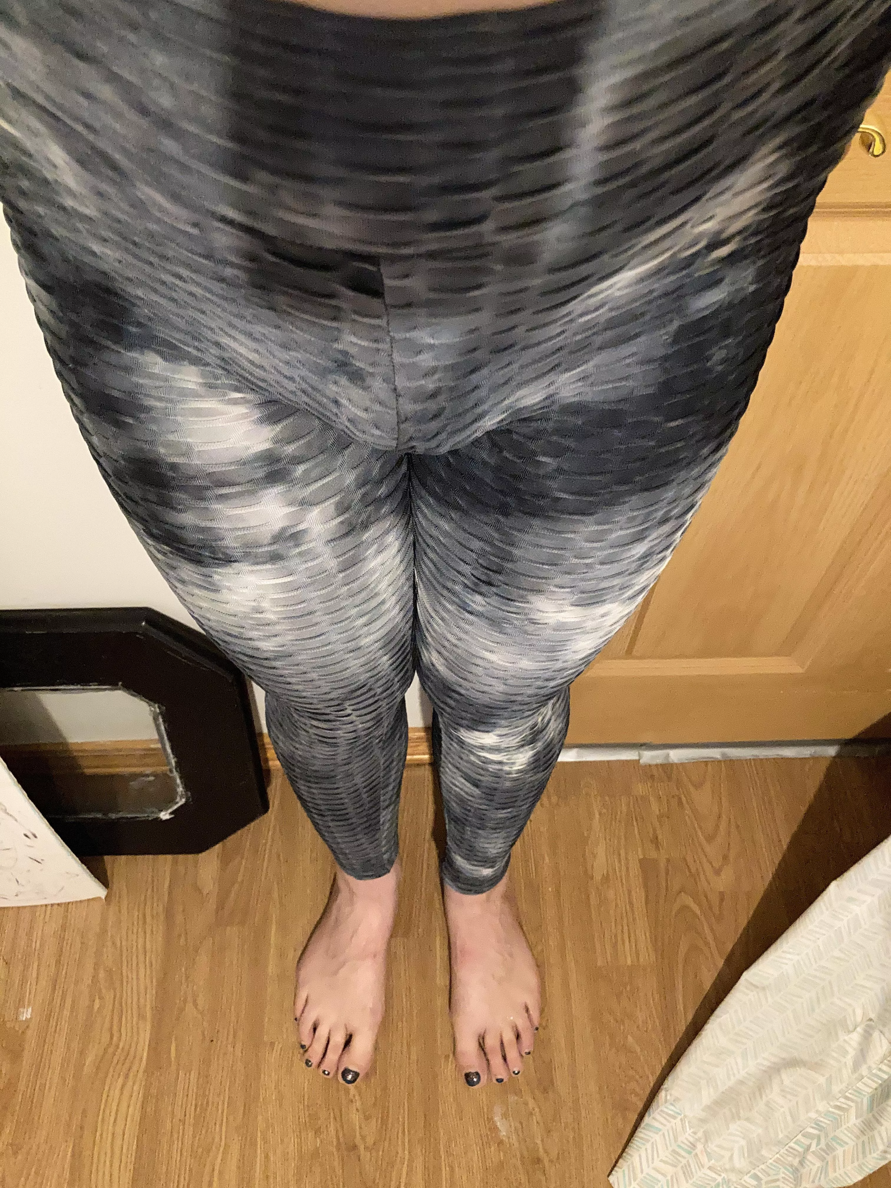 Sissy feet posted by NATI_TSFOR_EEE