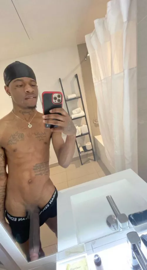 Sissy sluts get on your knees and take my stress away by jamieleigh1909