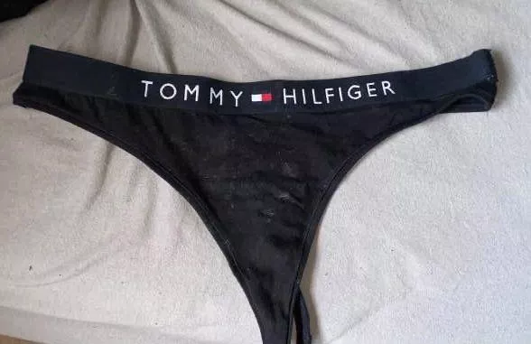 Sister‘s thong 😍 posted by Kingkong--10