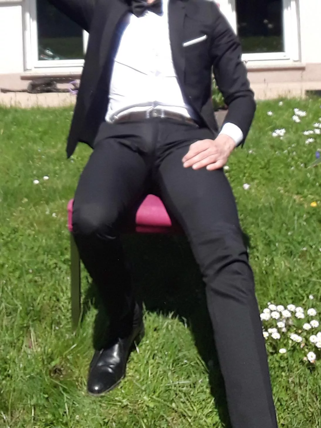 Sit on my fat cock and thighs posted by uporabnik1234