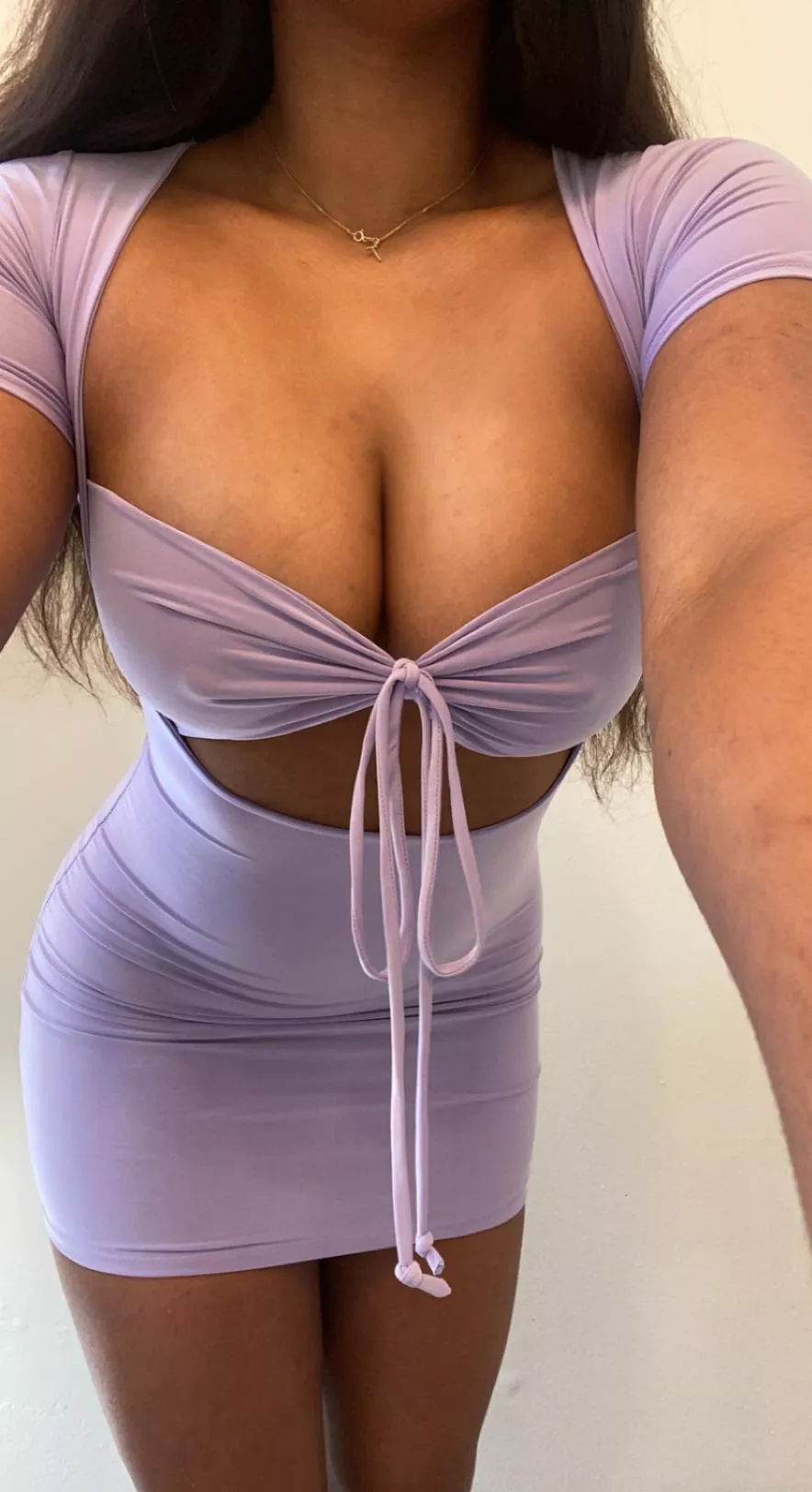 Sittin Pretty 💜 posted by aria_garcia