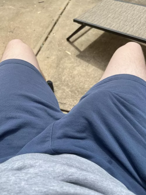 Sitting outside, someone help by Rob22044