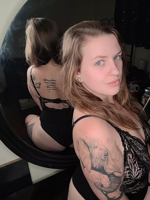 Sitting pretty for you 🥰 by OfficialOneTiredMom