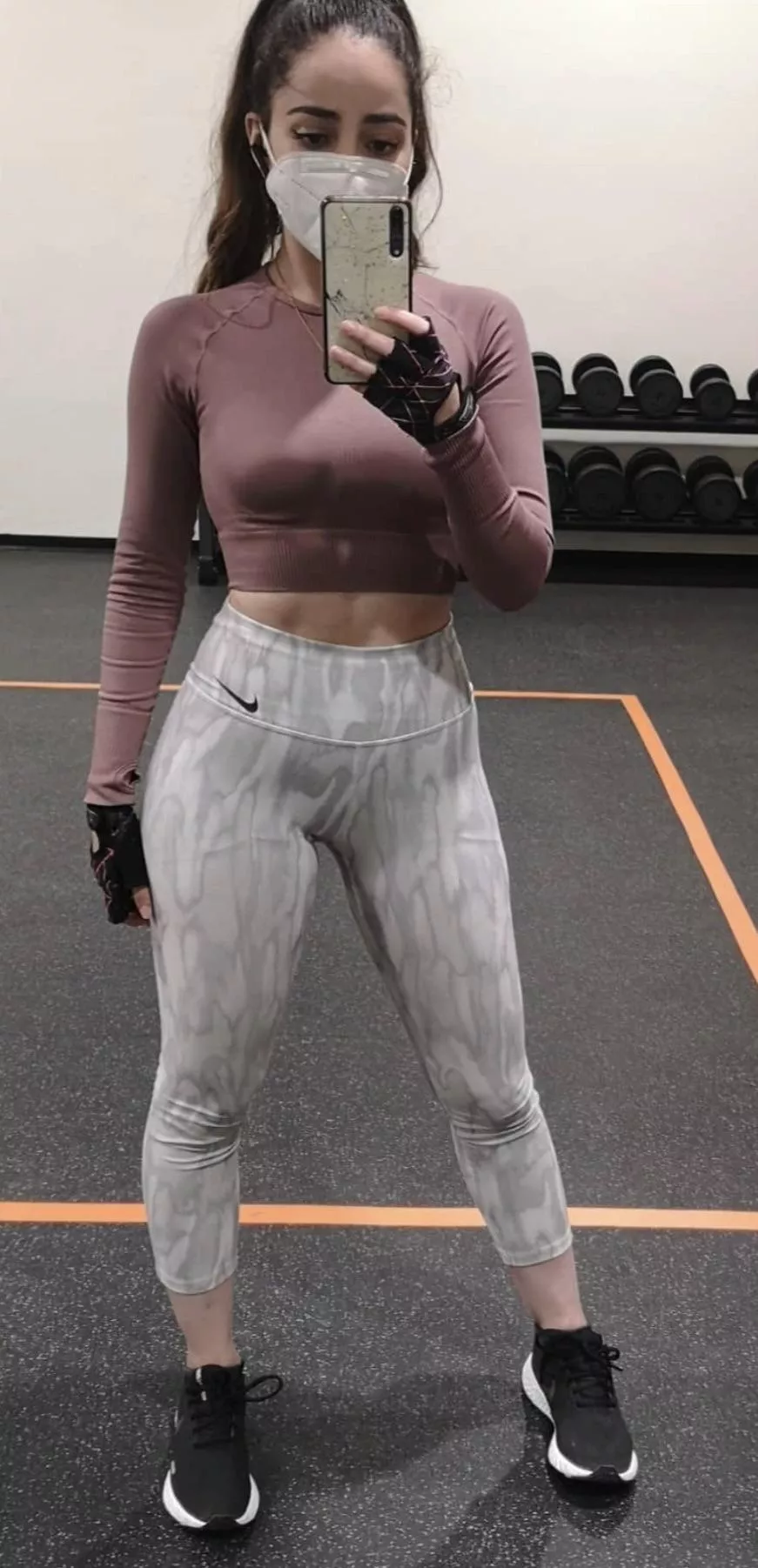 Skin Tight Pants posted by palexaxelap