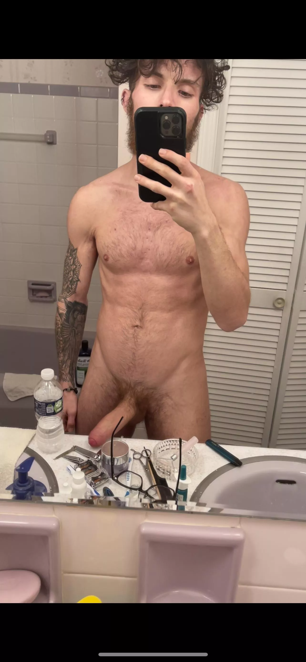 Skinny guys always have the biggest dicks🤐 posted by Ashergotti