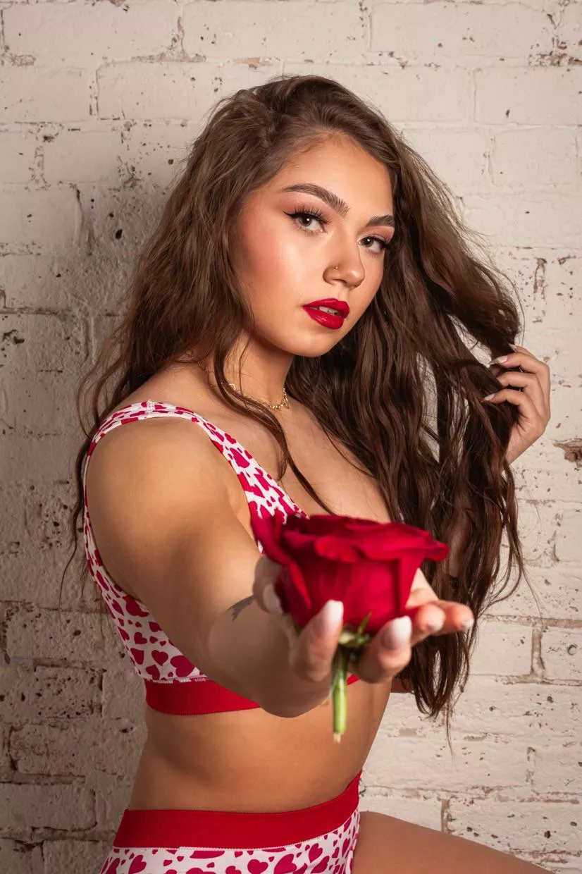 Skye Blue 😍 posted by stopcock1999