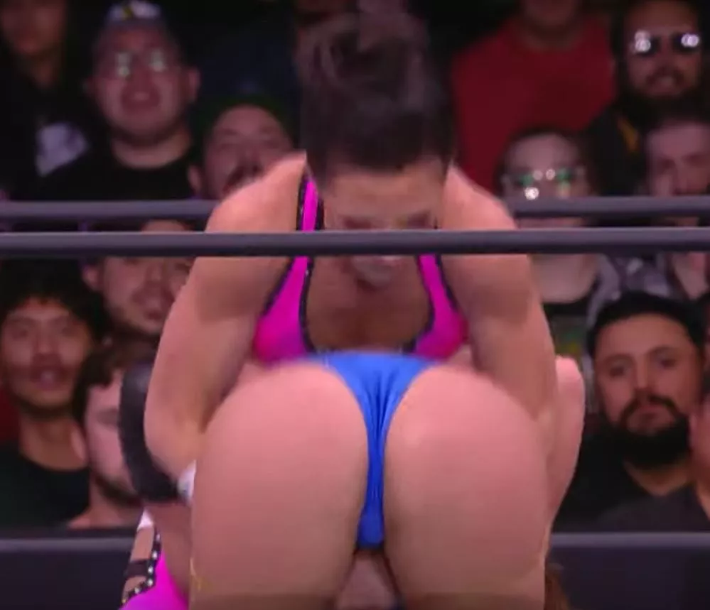 Skye Blue posted by ZoidbergBG