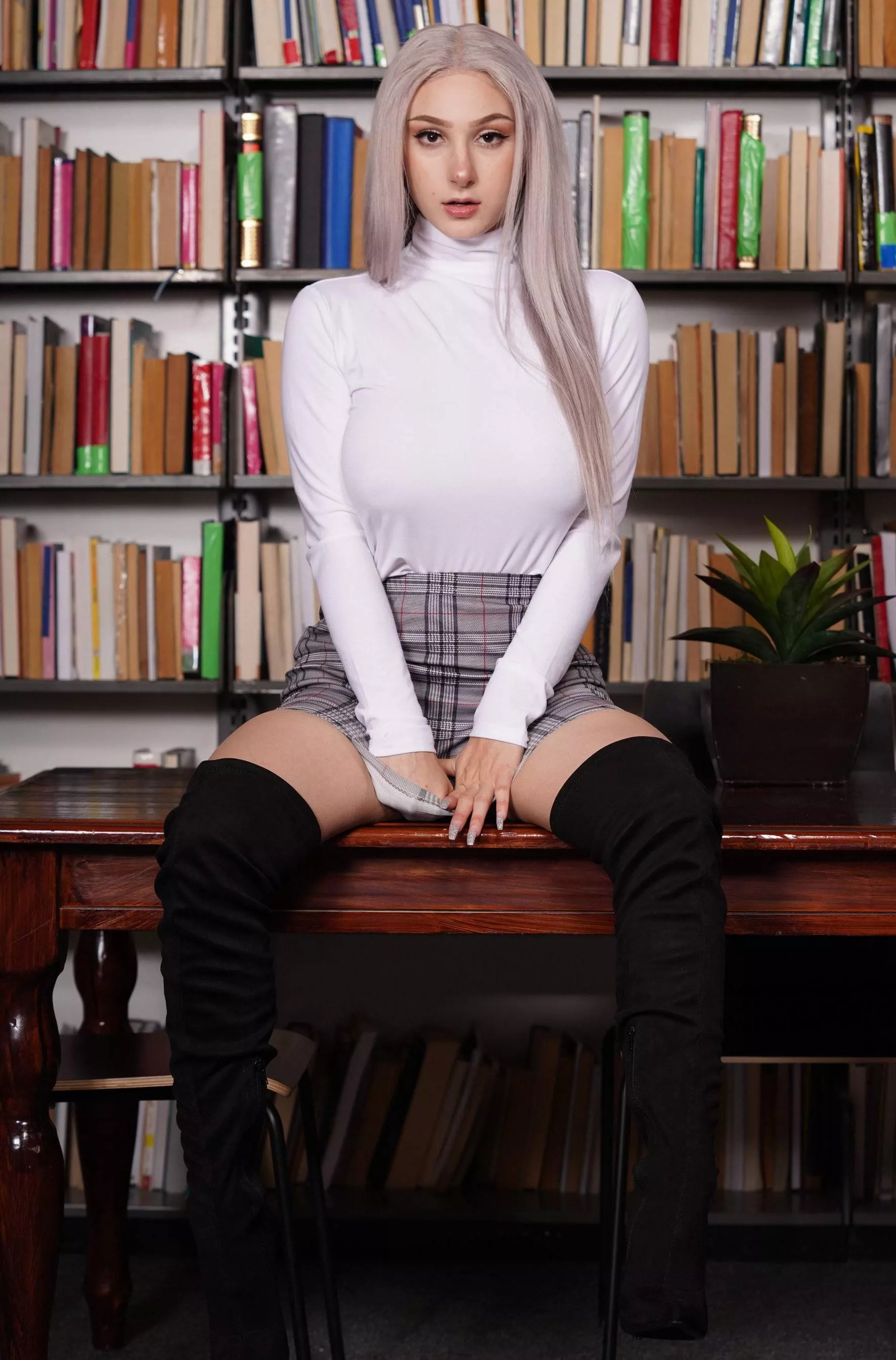 Skylar Vox posted by Grievous_1982