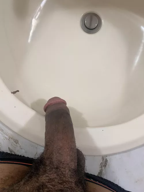 Sleeping giant by LOWGANG98