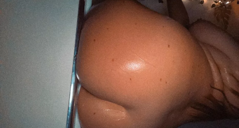 Slippery when wet 😉 by sassystephi