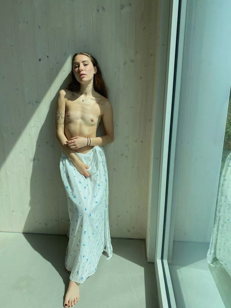 Slut with great boobs posted by RomanticIceberg