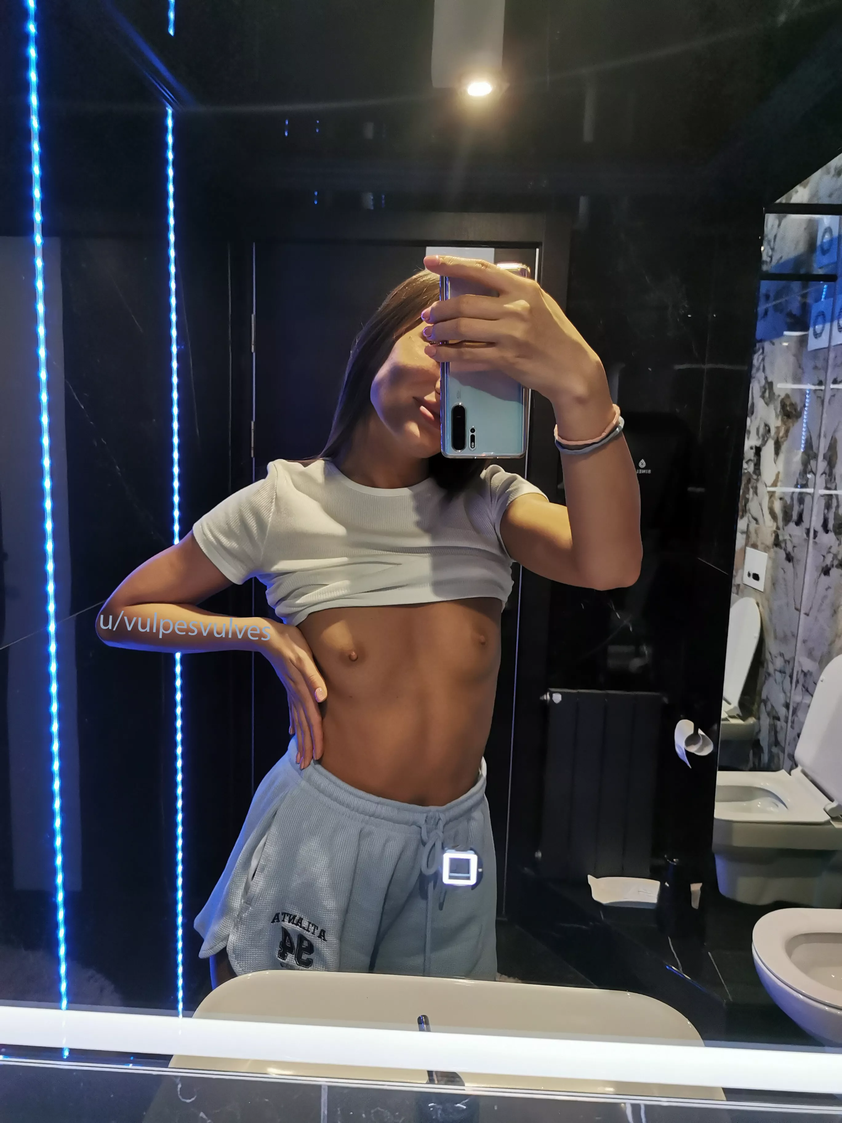 Small as you like 😉 😍 😅 posted by Vulpesvulves