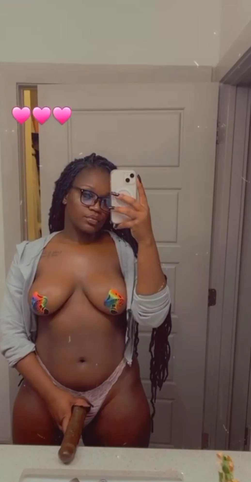 Small dick owners, get fucked posted by TheeQueenMelanin