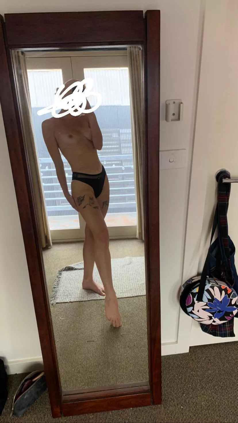 Small tits posted by keepingitokay