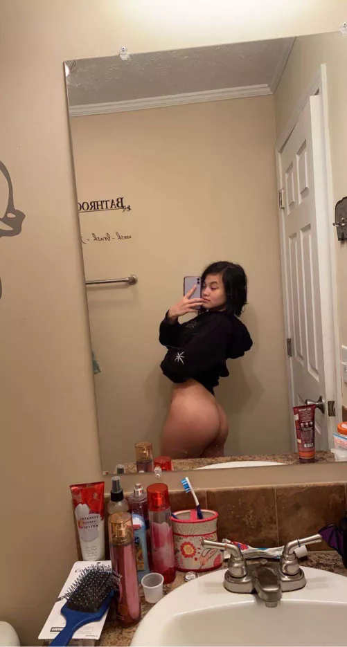 Smash or pass my girlfriend? (18) by Cuckbitch-