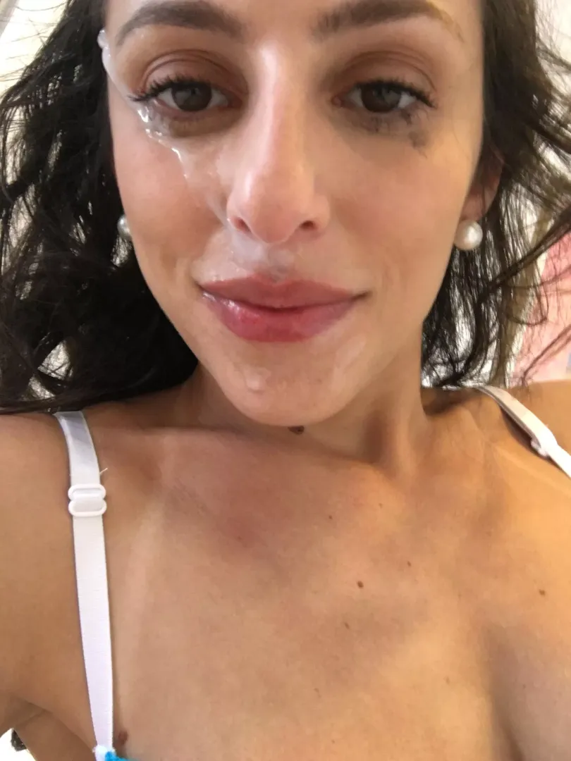 Smeared makeup means a quality blowjob posted by babydollbrazil