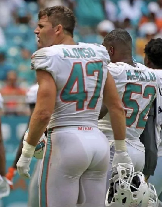 Smell 👃 posted by ceasarguccio