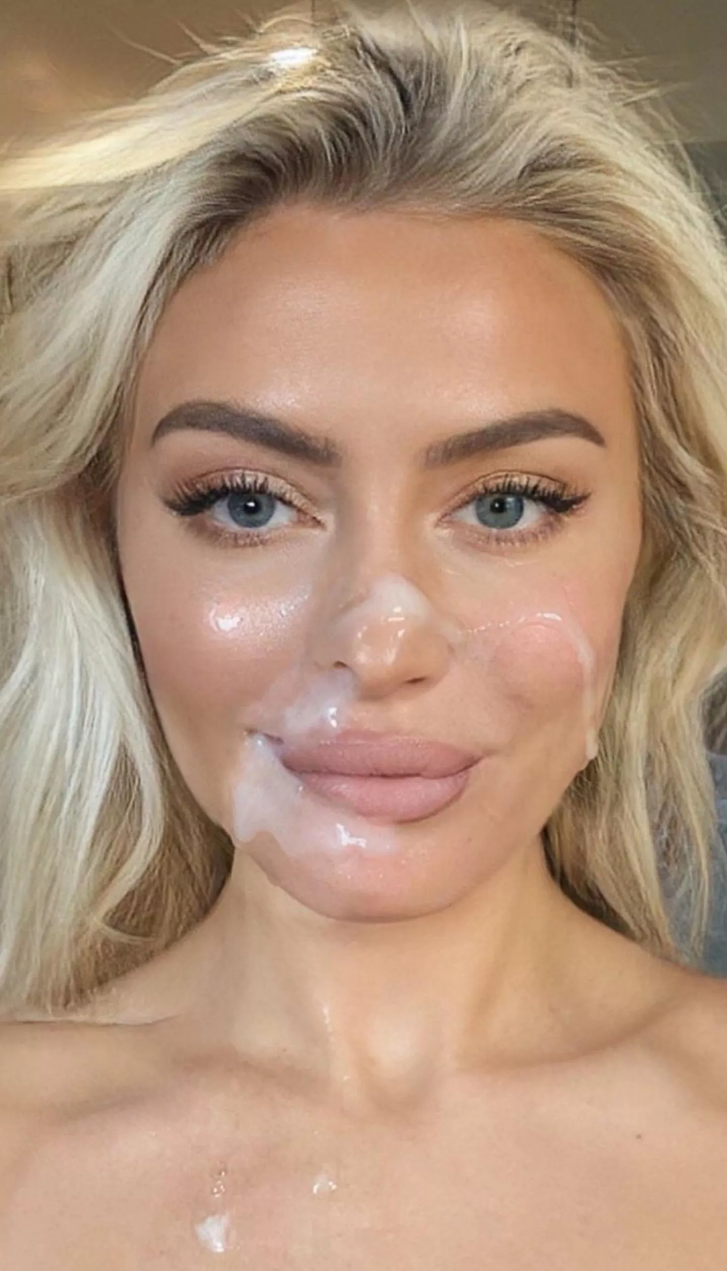 Smile ♥️ posted by WankersParadise