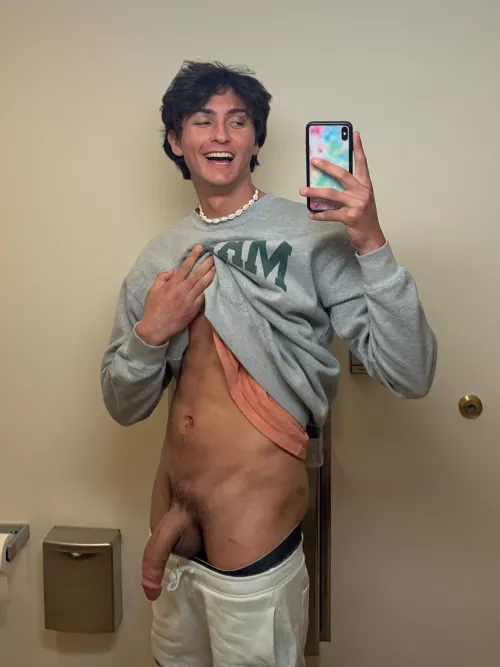 Smileeeee by bigboytopher