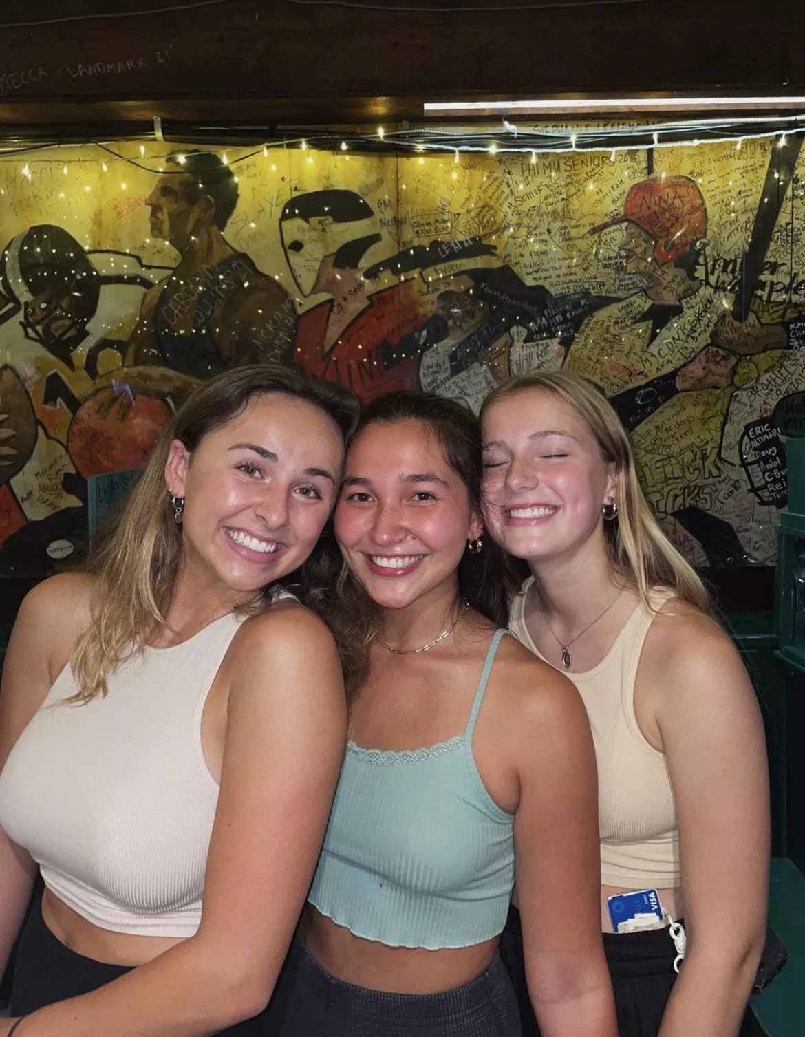 Smiles posted by Toven2