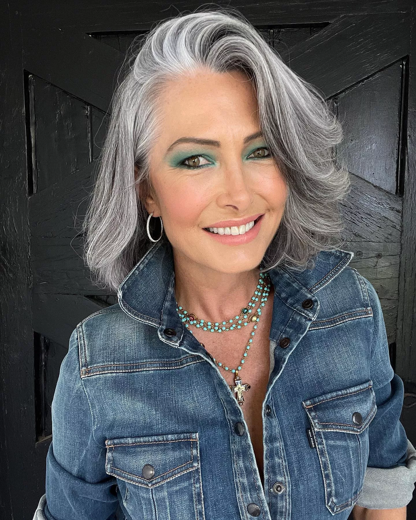 Smokey Green Eye posted by gooningaccount