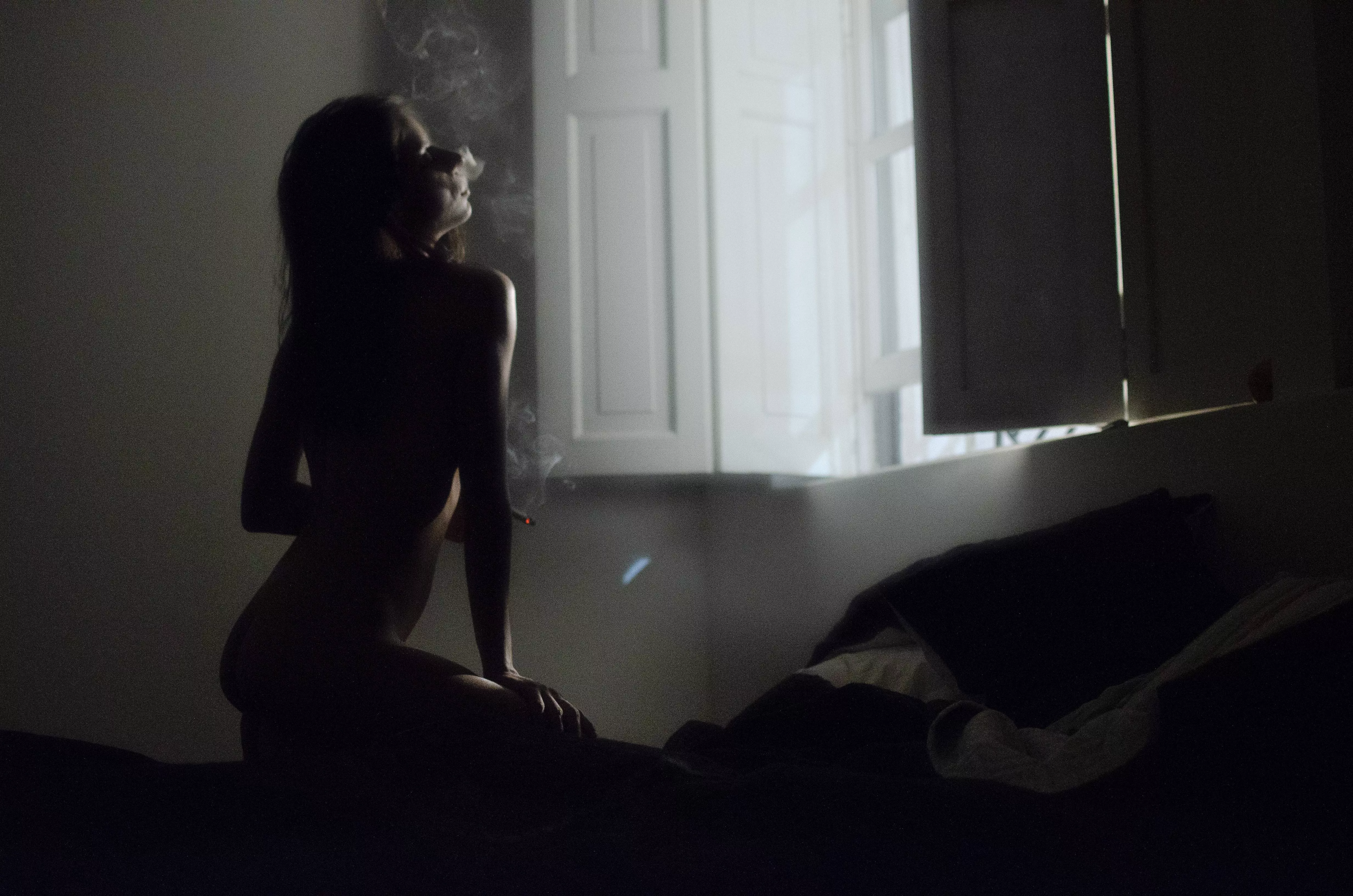 Smoking hot posted by Alicebluwu