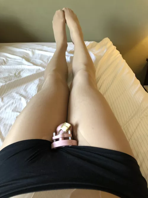 Smooth legs ✅ Cage✅ Volleyball Shorts?? ✅! by SarahCD26