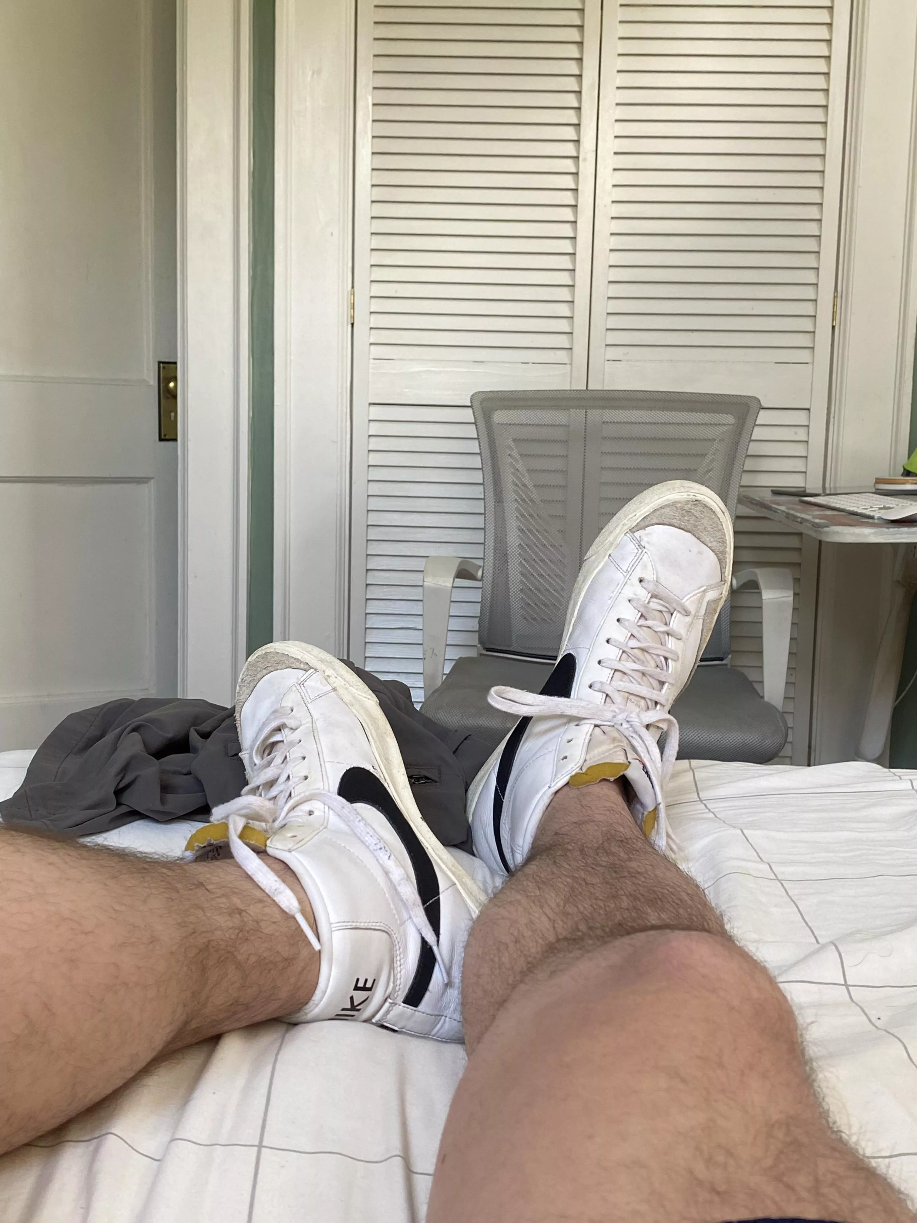 Sneaks need a spit shine 😈 👅👟 posted by armchairfuckspurt