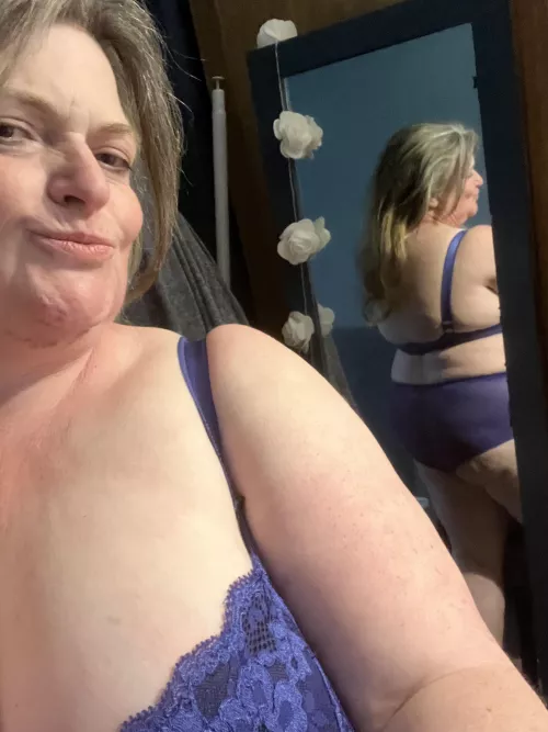 Sneaky pic, getting ready to start my day xx by bbwgilfuk